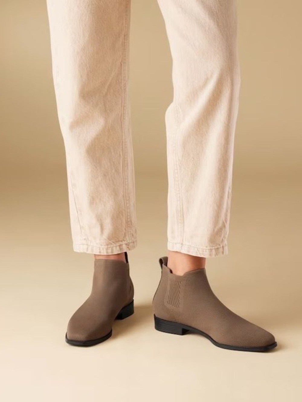 VIVAIA Ryan Pro Square-Toe Water-Repellent Ankle Boots Espresso